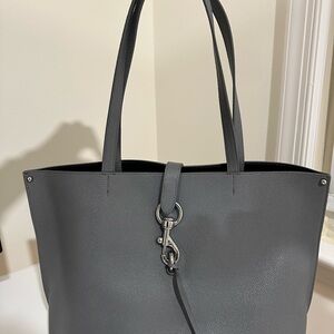 Elegant Gray Leather Tote Bag